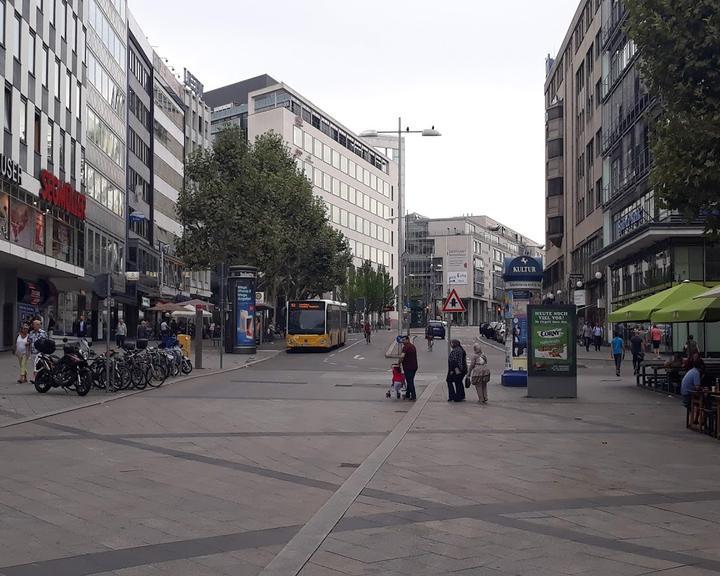 Pizza Hut Stuttgart, Rotebuhlplatz